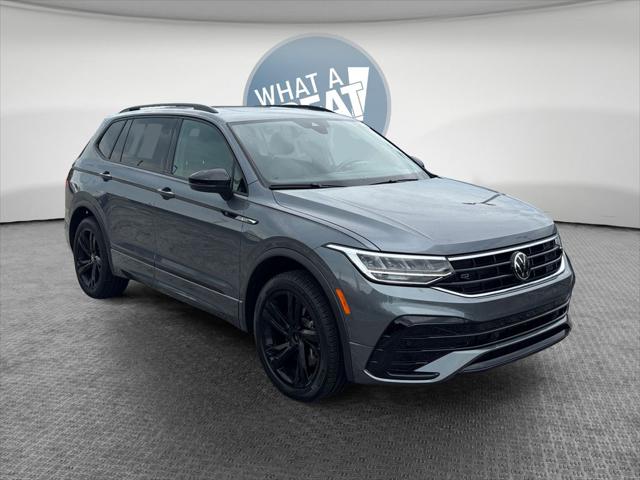 2024 Volkswagen Tiguan 2.0T SE R-Line Black for sale in Austintown, OH