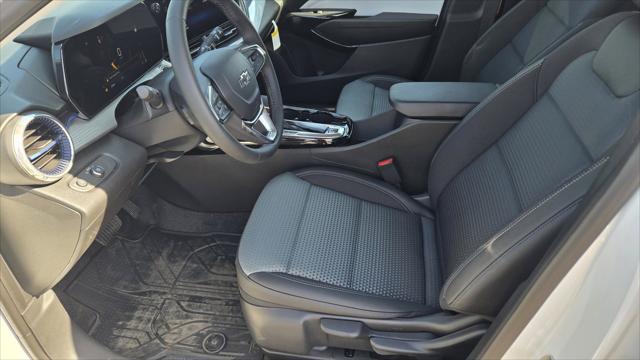 2026 Chevrolet Trax FWD LT
