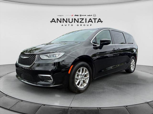 2025 Chrysler Pacifica Select for sale in Warwick, NY