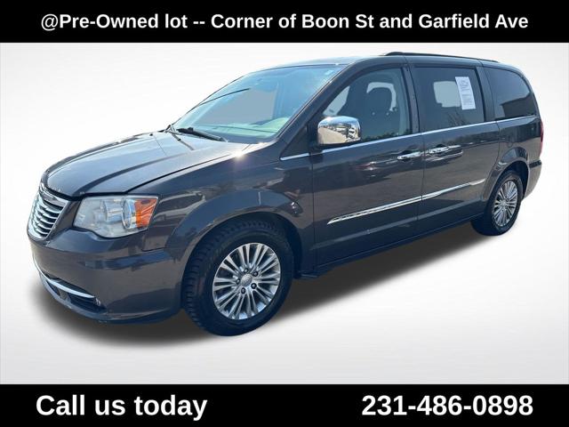 2016 Chrysler Town & Country Touring-L for sale in Traverse City, MI