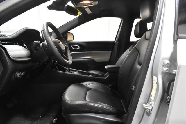 Used 2025 Jeep Compass Limited 4x4 For Sale in Toledo, OH