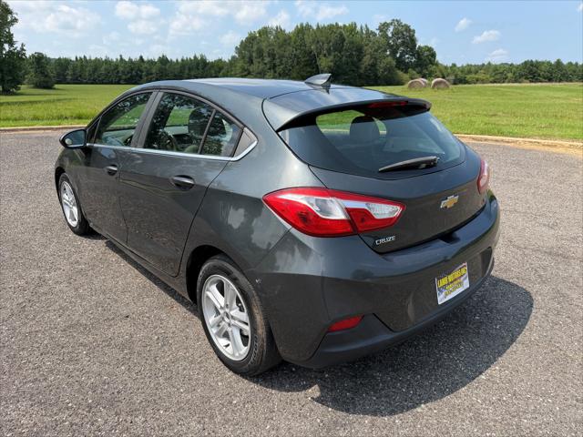 2017 Chevrolet Cruze LT Auto