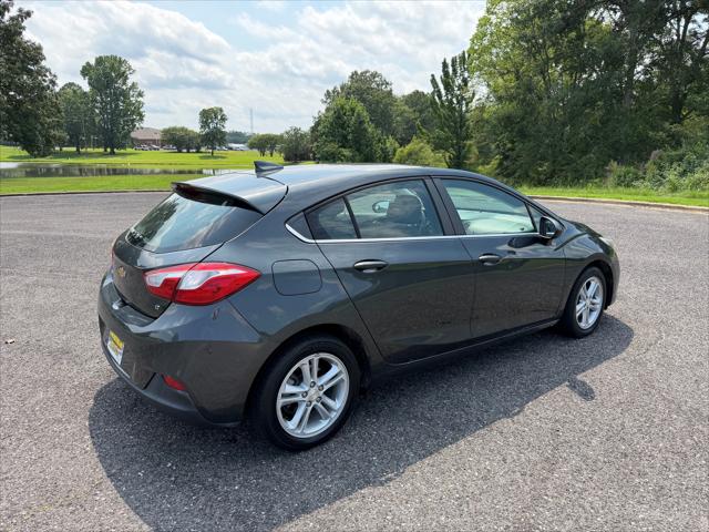 2017 Chevrolet Cruze LT Auto