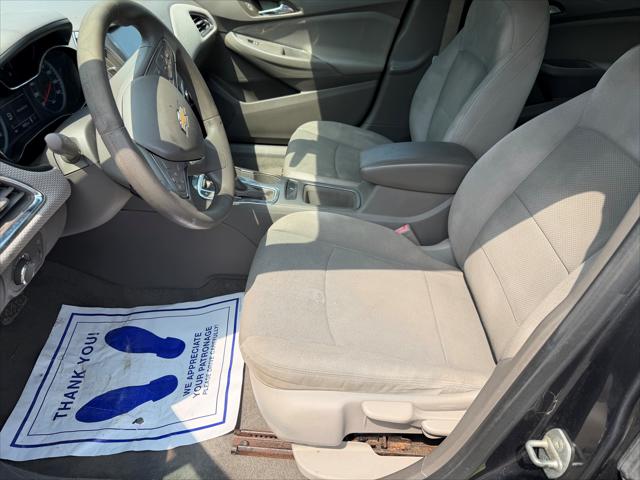 2017 Chevrolet Cruze LT Auto