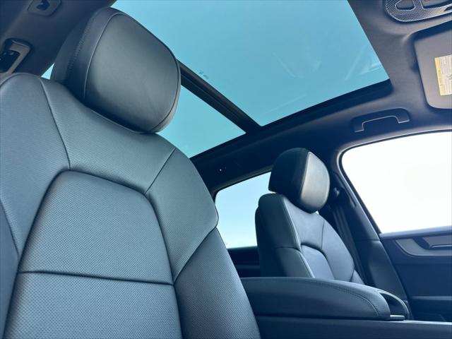 2026 Porsche Cayenne Unknown