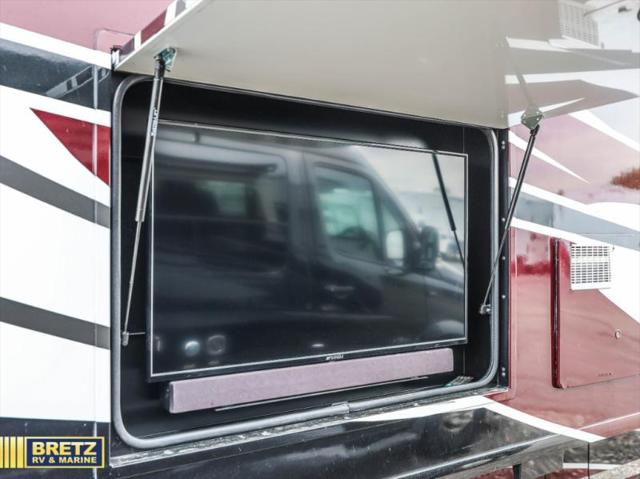 2021 Ford F-53 Unknown