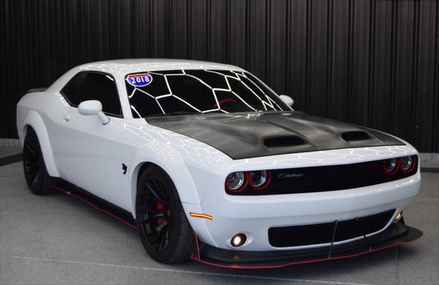 2018 Dodge Challenger 392 Hemi Scat Pack Shaker