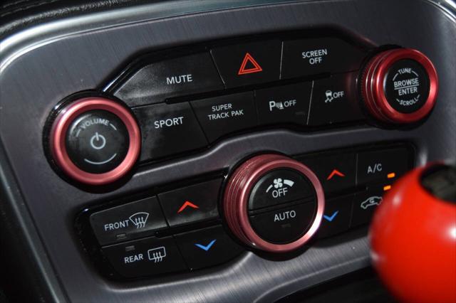 2018 Dodge Challenger 392 Hemi Scat Pack Shaker