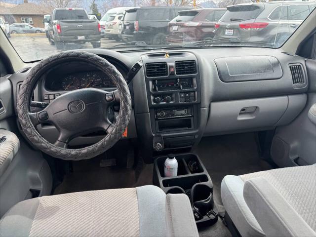 1998 Mazda MPV ES