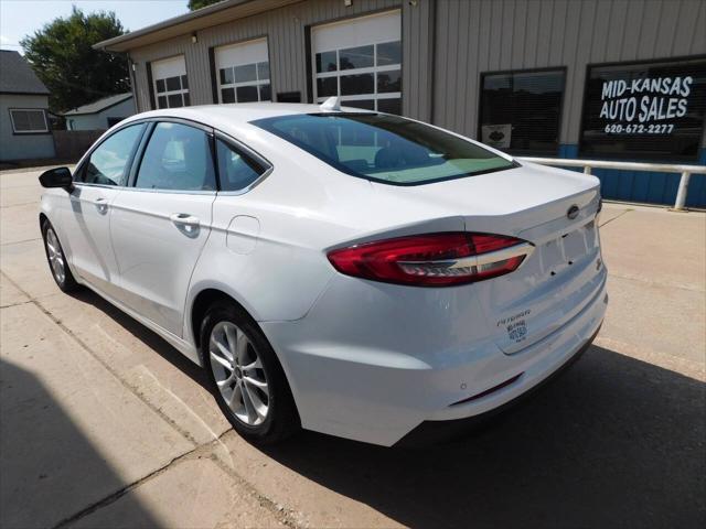 2020 Ford Fusion SE