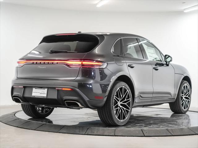 2026 Porsche Macan AWD