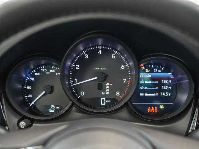2026 Porsche Macan AWD