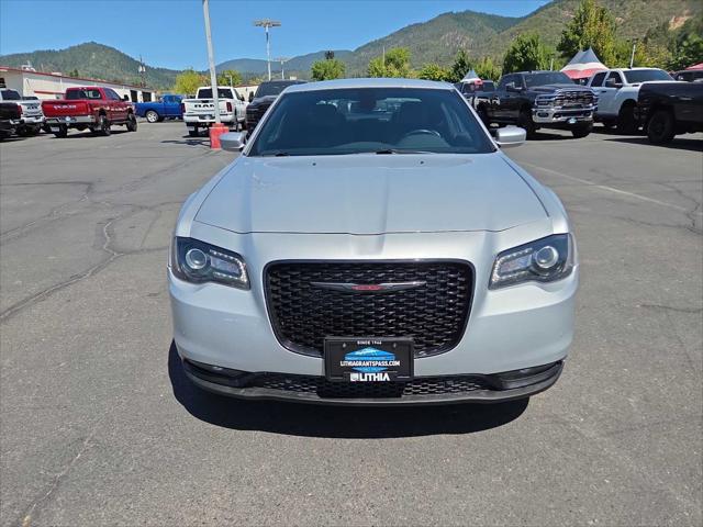 2021 Chrysler 300 300S