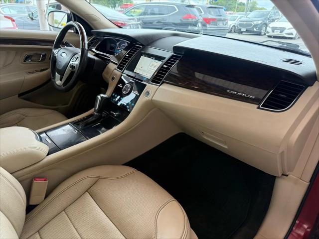 2018 Ford Taurus Limited