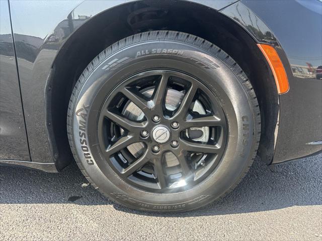 Used 2023 Chrysler Pacifica Touring L For Sale in Toledo, OH