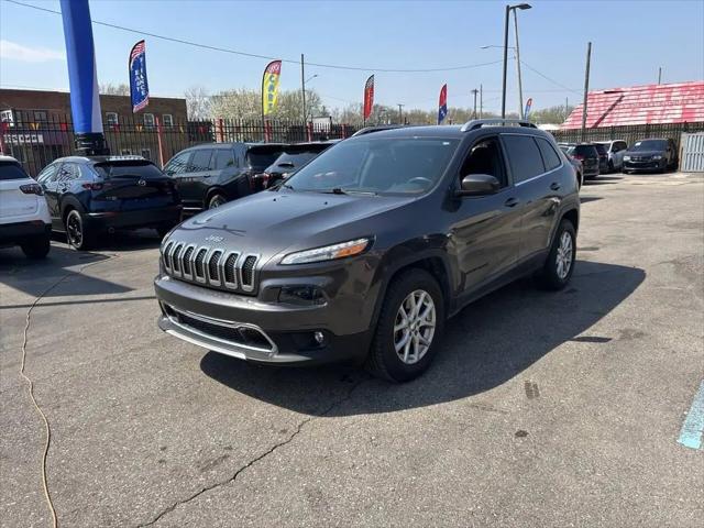2016 Jeep Cherokee Latitude for sale in Detroit, MI