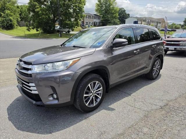 2019 Toyota Highlander XLE for sale in Woodstock, VA