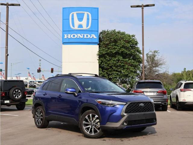 2024 Toyota Corolla Cross XLE for sale in Kansas City, MO