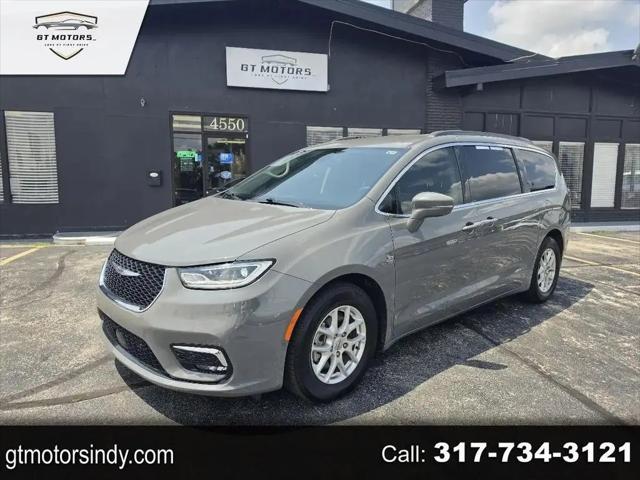 2022 Chrysler Pacifica Touring L for sale in Indianapolis, IN