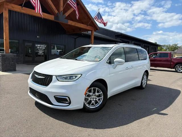 2021 Chrysler Pacifica Touring L for sale in Gallipolis, OH