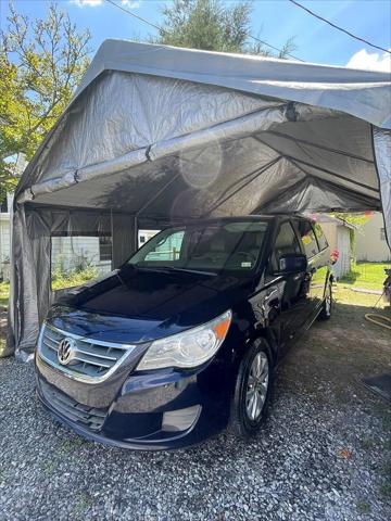 2012 Volkswagen Routan SE for sale in Owings, MD