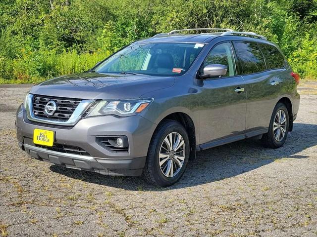 2018 Nissan Pathfinder SL for sale in Westbrook, ME