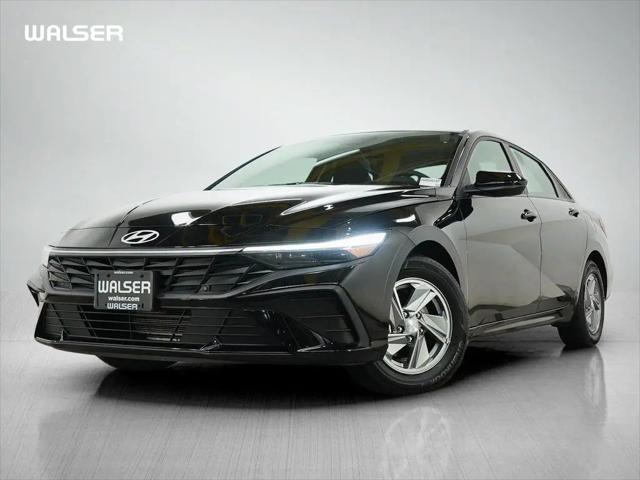 2024 Hyundai Elantra SE for sale in Coon Rapids, MN