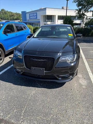 2023 Chrysler 300 Touring L for sale in Woodbridge, VA