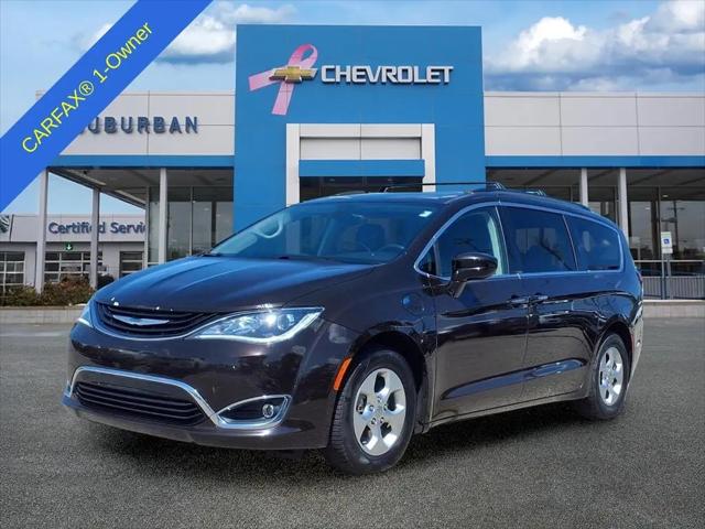 2017 Chrysler Pacifica Hybrid Premium for sale in Ann Arbor, MI