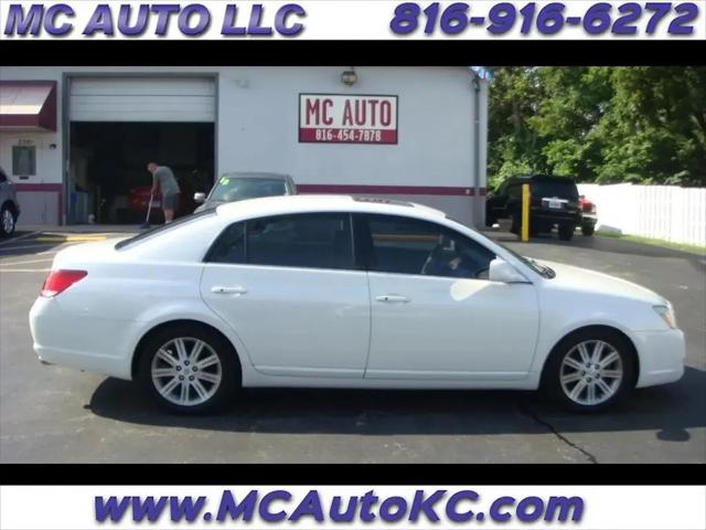2006 Toyota Avalon Limited for sale in Kansas City, MO
