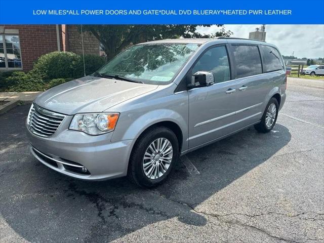 2013 Chrysler Town & Country Touring-L for sale near Orrville, OH