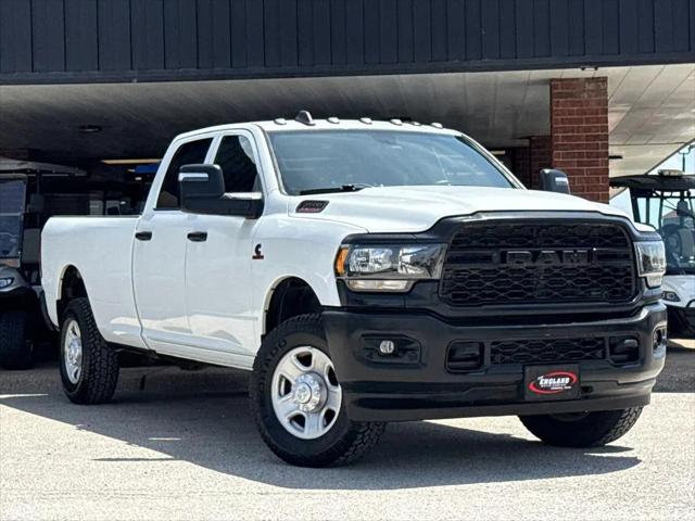 2023 Ram 3500 Tradesman Crew Cab 4x4 8' Box for sale in Cleburne, TX