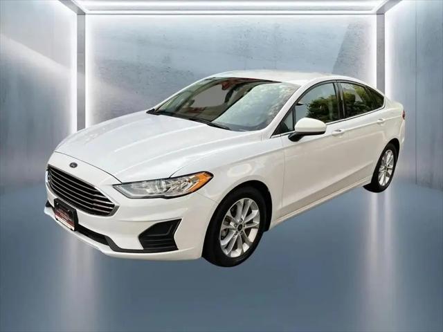 2020 Ford Fusion SE for sale in Maplewood, MN