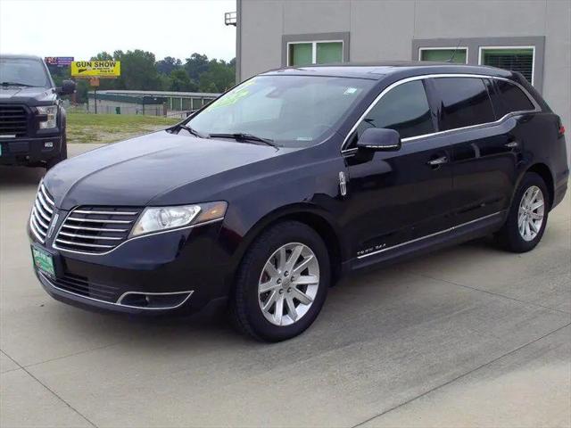 2017 Lincoln MKT Livery for sale in Pleasant Valley, MO