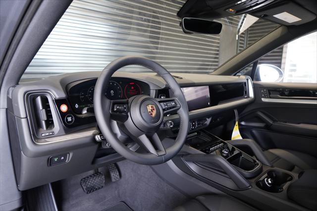 2026 Porsche Cayenne Unknown