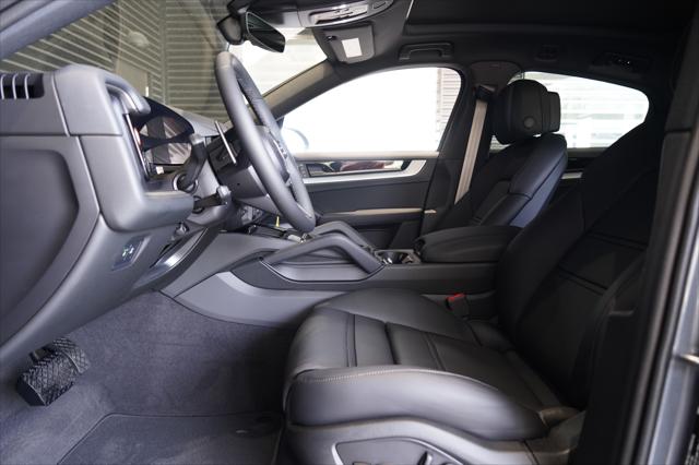 2026 Porsche Cayenne Unknown