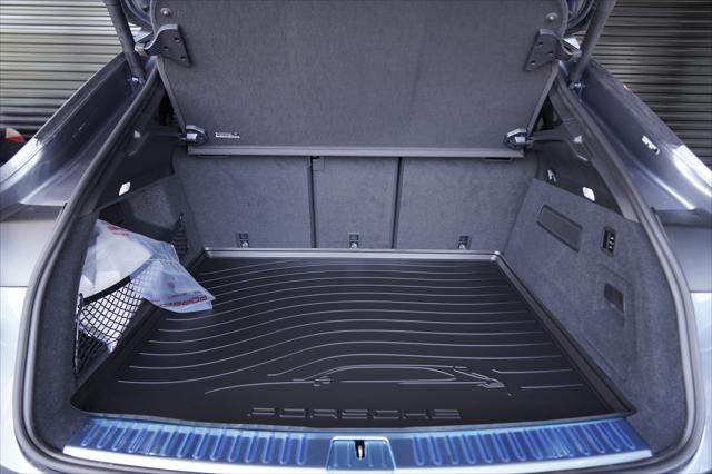 2026 Porsche Cayenne Unknown