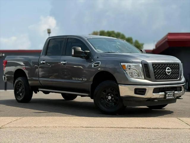 2019 Nissan Titan XD SV Gas for sale in Burnsville, MN