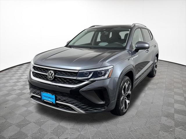 2022 Volkswagen Taos 1.5T SEL for sale in Eau Claire, WI