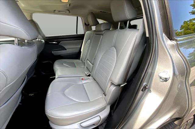 Certified Used 2025 Heavy Metal Toyota XLE image 54