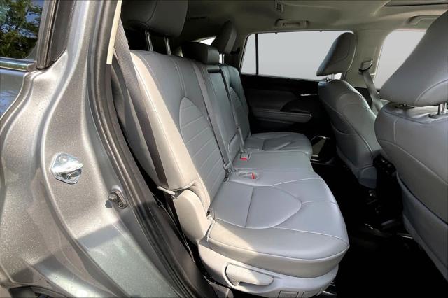 Certified Used 2025 Heavy Metal Toyota XLE image 55