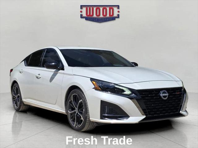 2024 Nissan Altima SR FWD for sale in Harrison, AZ