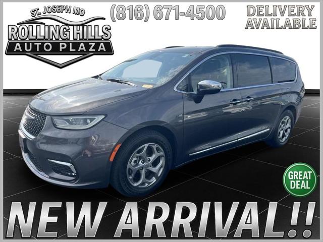 2023 Chrysler Pacifica Limited for sale in Saint Joseph, MO