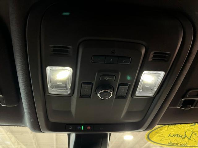 2021 GMC Yukon 4WD Denali