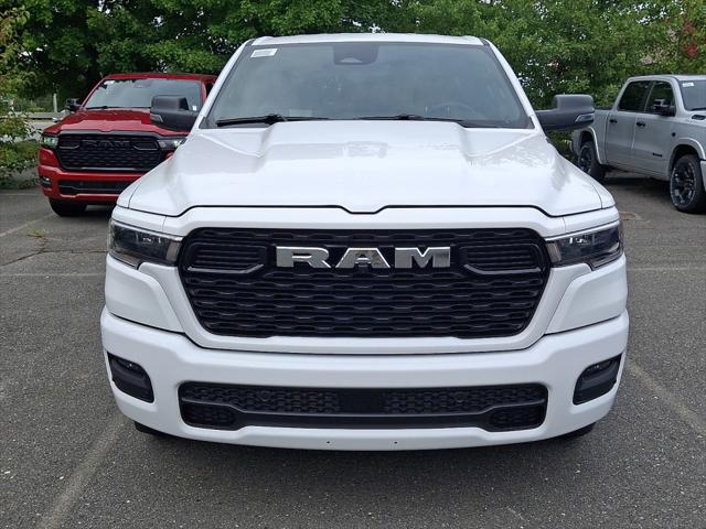 2027 RAM Ram 1500 RAM 1500 BIG HORN CREW CAB 4X4 57 BOX