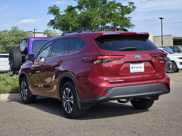 2021 Toyota Highlander Hybrid XLE