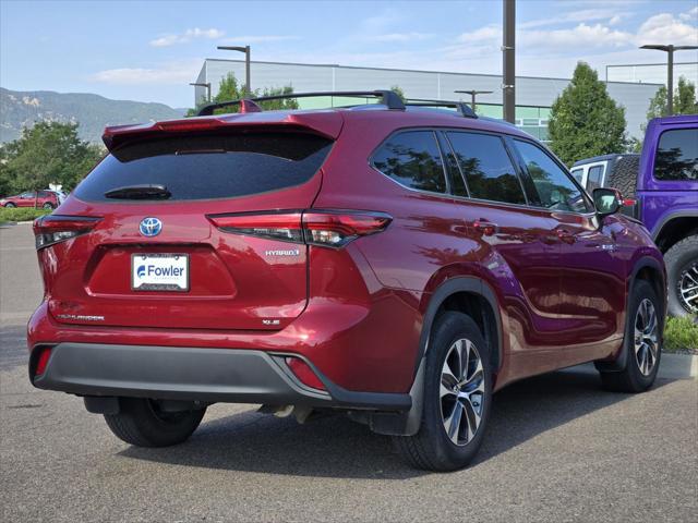 2021 Toyota Highlander Hybrid XLE