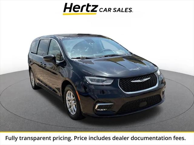 2023 Chrysler Pacifica Touring L for sale in Houston, TX