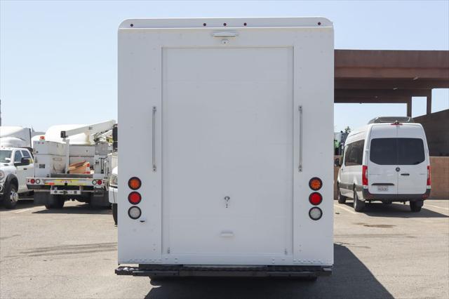 2021 Freightliner MT45G Walk-in Van