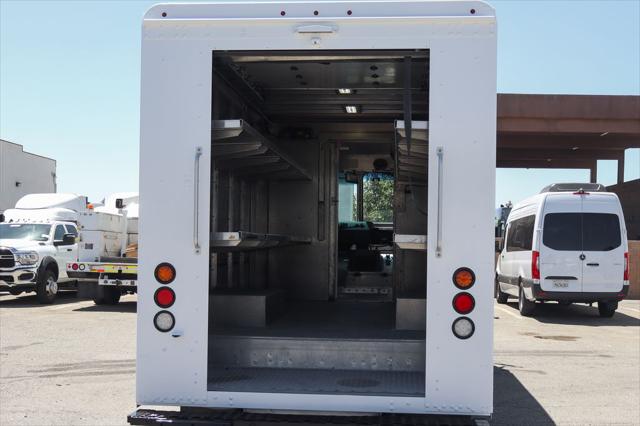 2021 Freightliner MT45G Walk-in Van